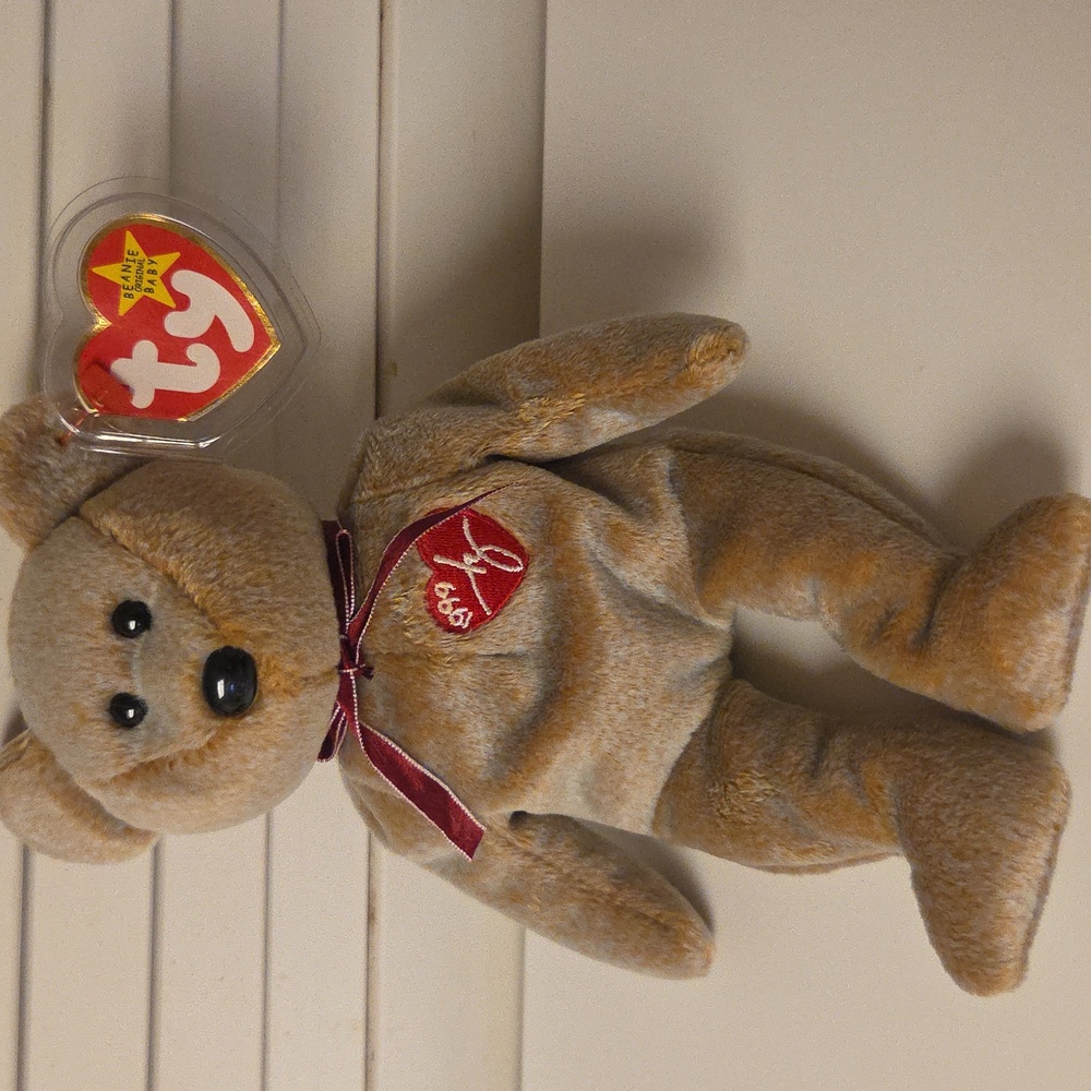 Vintage Collectible 1999 Signature Bear Beanie Baby